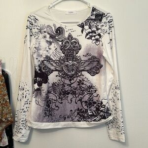 NWOT Yitrmei long sleeve shirt Black/white